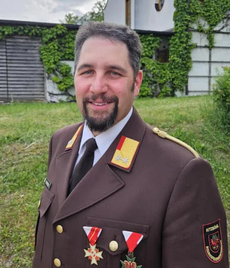 Bezirksfeuerwehr-Kommandant-Stv. Bezirksfeuerwehr-Kommandant-Stv.